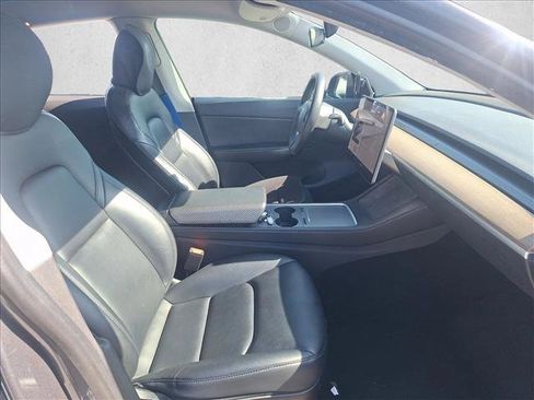 Used 2021 Tesla Model Y Performance AWD/4WD image 15