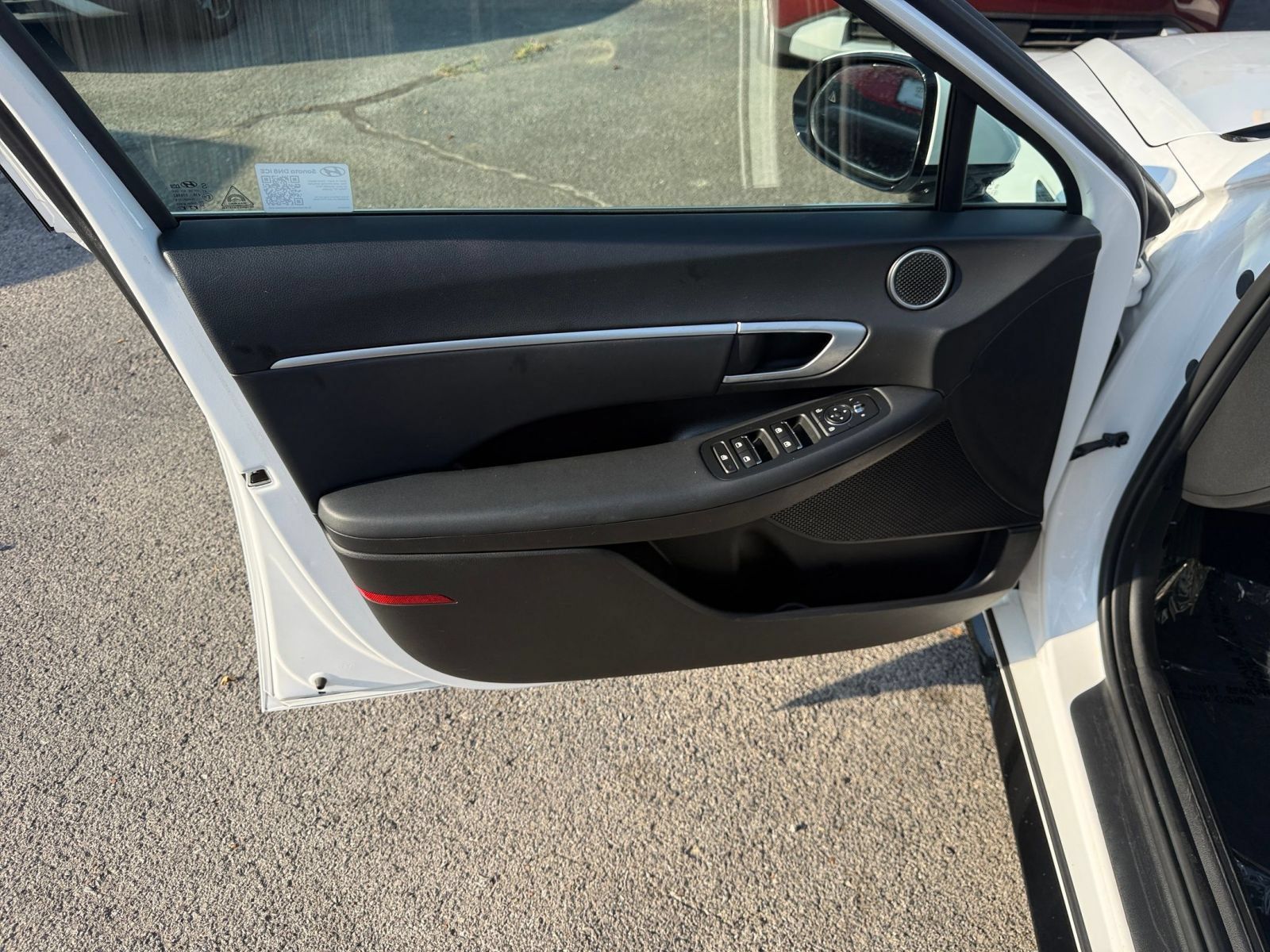 Used 2025 Hyundai Sonata SEL FWD image 18