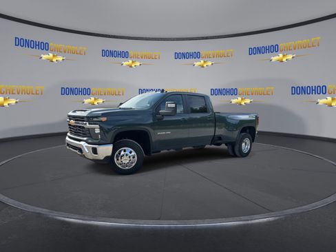 New 2026 Chevrolet Silverado 3500 LT AWD/4WD image 7