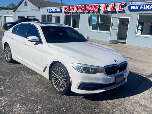Used 2019 BMW 530e xDrive image 6