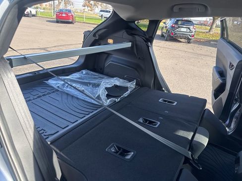 Certified 2025 Subaru Crosstrek 2.0i Premium image 18