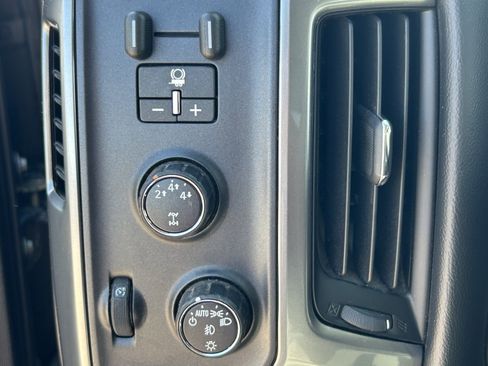 Used 2016 Chevrolet Silverado 3500 LT w/ LT Convenience Package AWD/4WD image 19