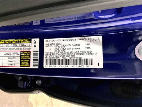 New 2025 Toyota Tacoma TRD Sport image 17