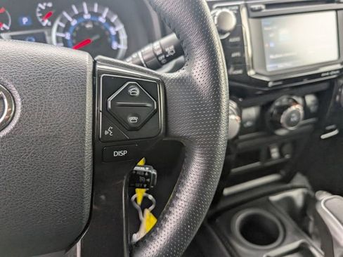 Used 2019 Toyota 4Runner TRD Off-Road Premium AWD/4WD image 18