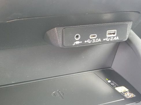 Used 2025 Subaru Forester Sport AWD/4WD image 18