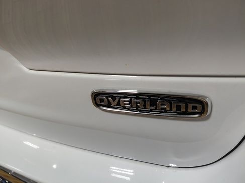 Used 2022 Jeep Grand Cherokee L Overland w/ Luxury Tech Group IV image 42