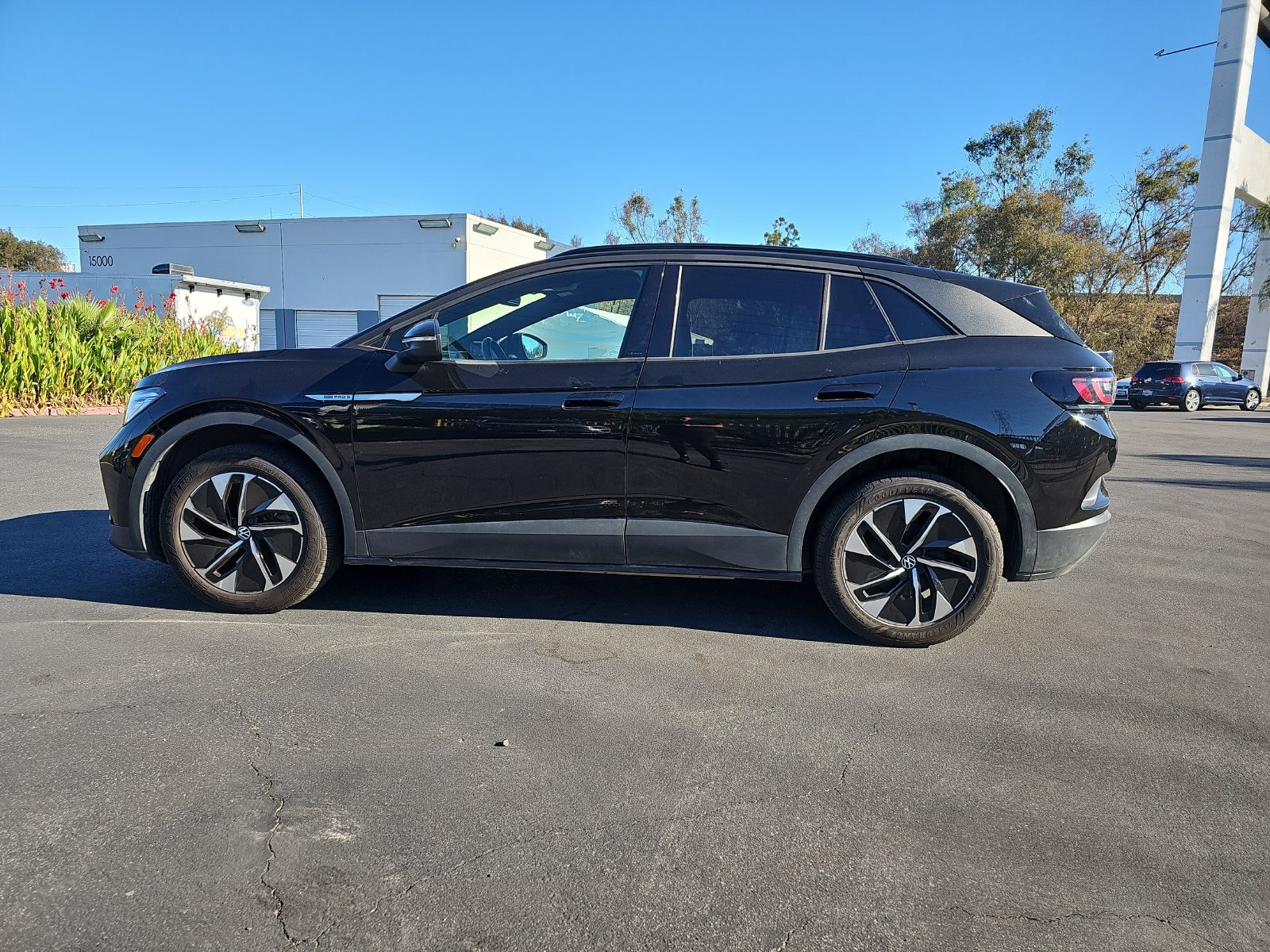 Used 2022 Volkswagen ID.4 Pro S AWD/4WD image 8