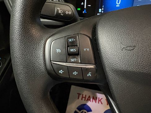 Used 2025 Ford Escape Active AWD/4WD image 17