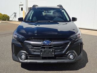 Used 2023 Subaru Outback Premium video 2