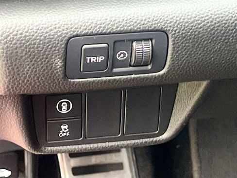Used 2021 Honda Accord Sport image 10