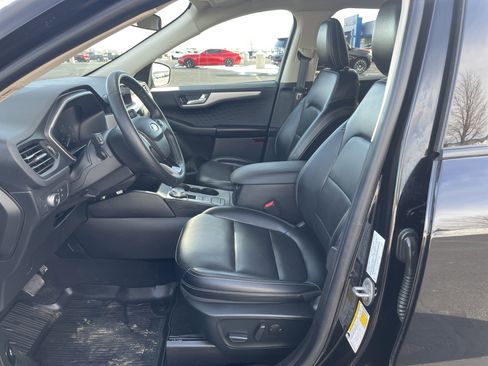 Used 2020 Ford Escape SEL image 17