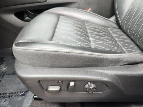 Used 2021 Buick Envision Avenir w/ Technology Package II AWD/4WD image 14