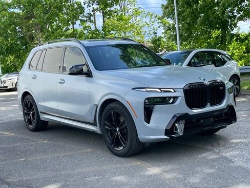 Used 2024 BMW X7 M60i w/ Executive Package AWD/4WD image 3