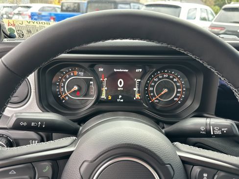 New 2026 Jeep Gladiator Willys image 9