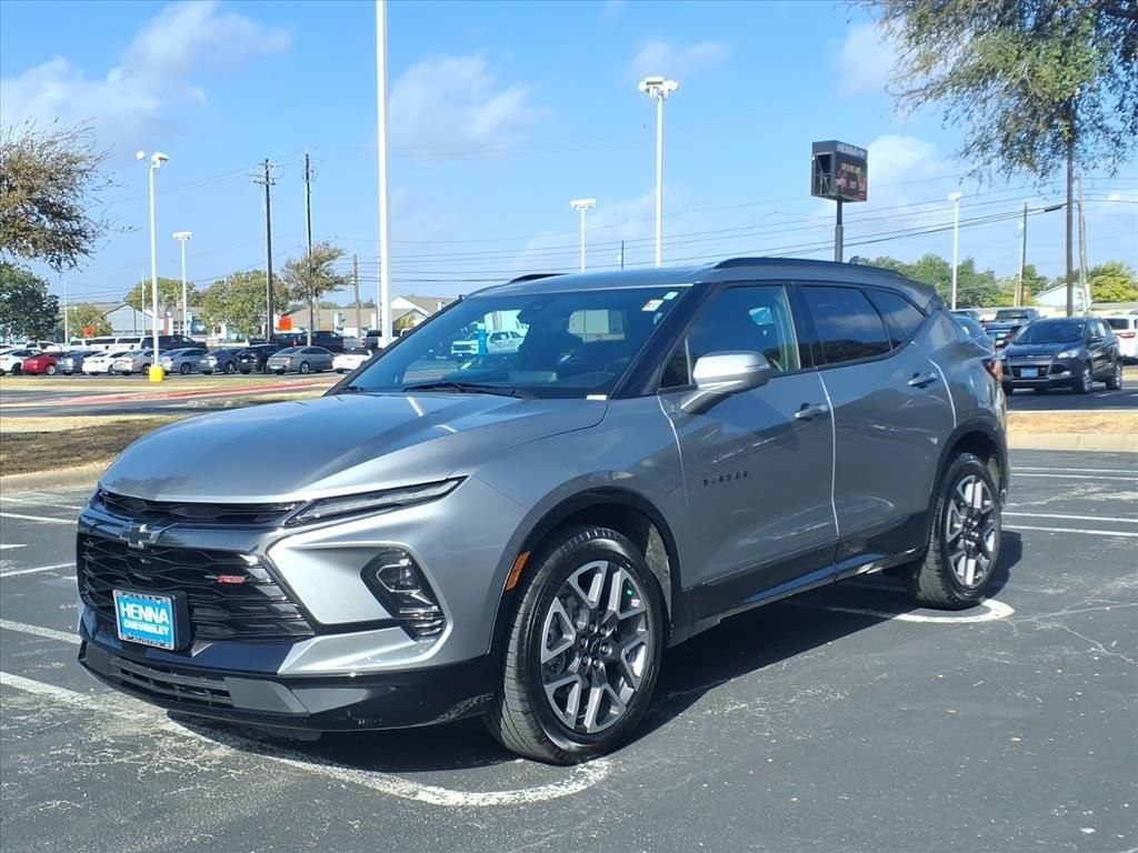 Used 2023 Chevrolet Blazer RS w/ Driver Confidence II Package FWD image 12