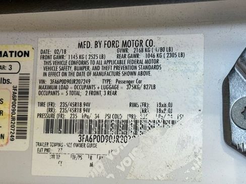 Used 2018 Ford Fusion Titanium AWD/4WD image 32