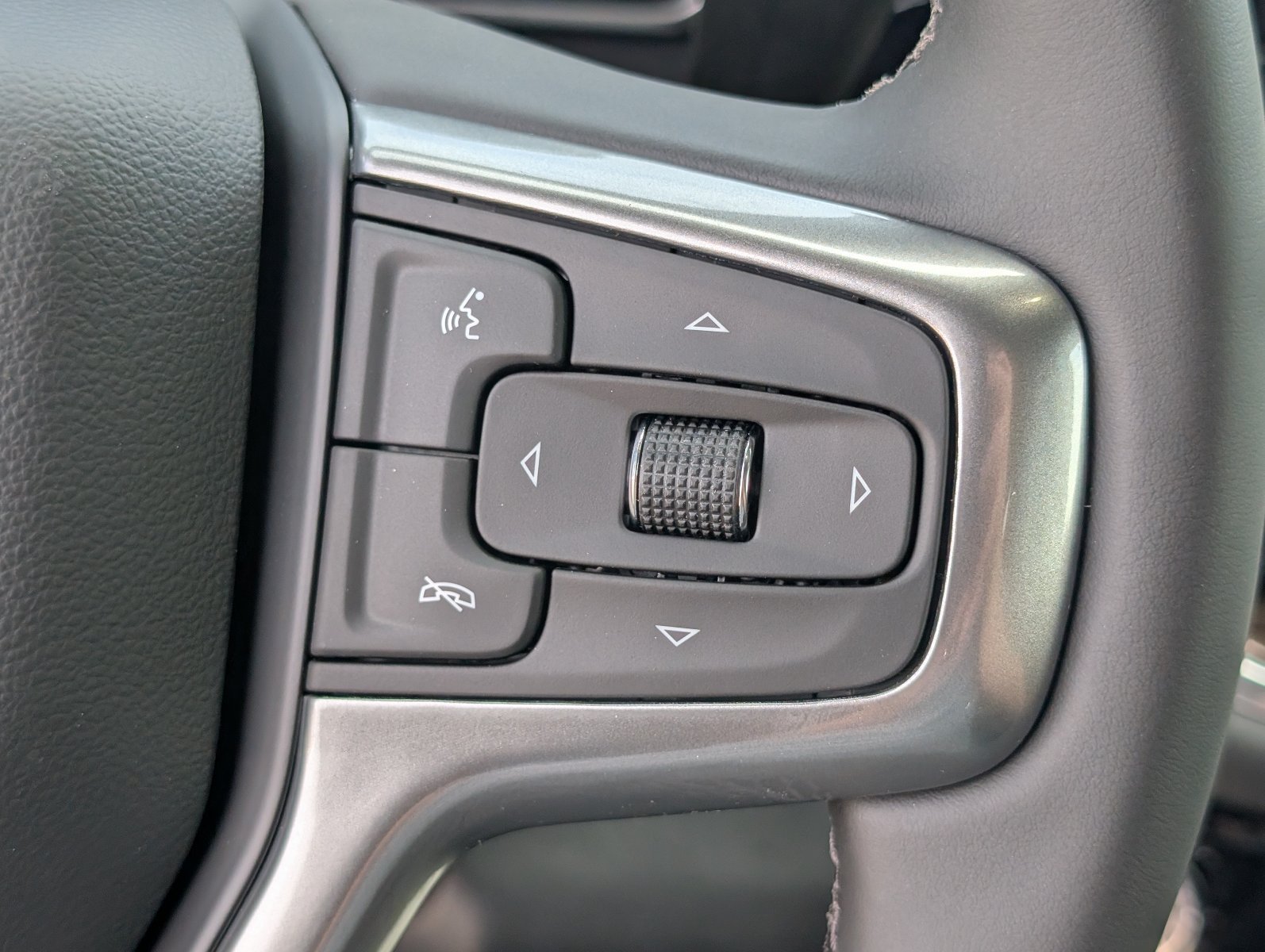 New 2026 Chevrolet Silverado 1500 RST w/ LPO, Liner Protection Package AWD/4WD image 23