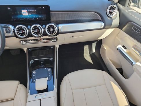 Certified 2022 Mercedes-Benz GLB 250 GLB 250 image 15