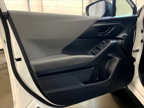 Certified 2024 Subaru Crosstrek 2.0i Premium image 21