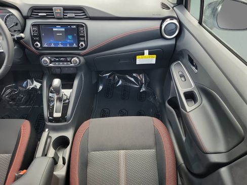 New 2025 Nissan Versa SR w/ Trunk Package FWD image 14