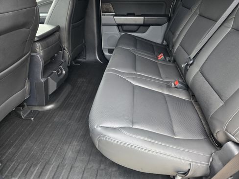 Certified 2022 Ford F150 XLT w/ Equipment Group 301A Mid image 22