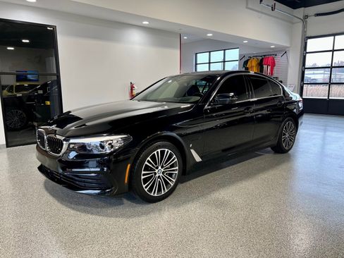 Used 2019 BMW 530e xDrive 530e xDrive iPerformance image 1