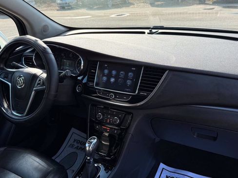 Used 2018 Buick Encore Essence FWD image 16