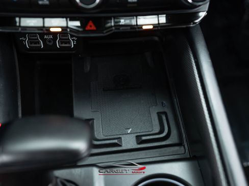 Used 2023 Dodge Durango R/T RWD image 36