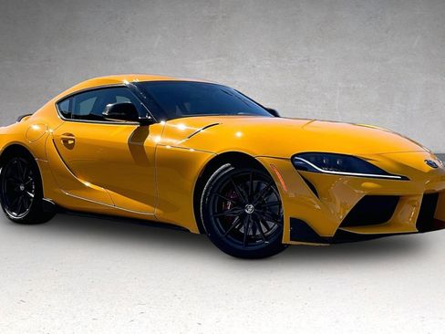 Used 2023 Toyota Supra 3.0 image 2