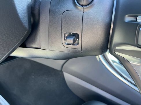 Certified 2026 Mercedes-Benz GLC 300 4MATIC image 23