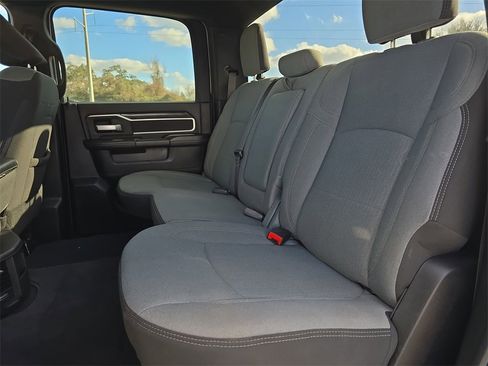 Used 2024 RAM 3500 Big Horn image 12