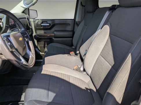 Used 2021 Chevrolet Silverado 1500 LT image 28