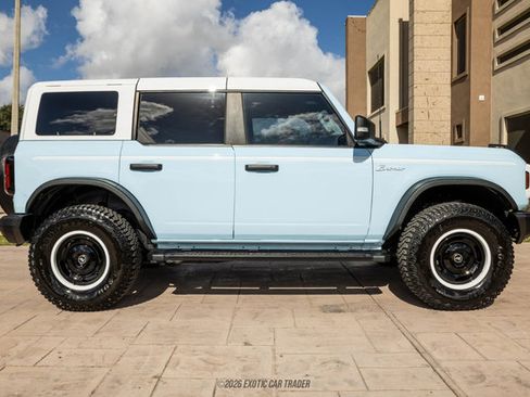 Used 2023 Ford Bronco Heritage Edition AWD/4WD image 9