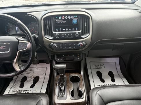 Used 2018 GMC Canyon Denali image 16