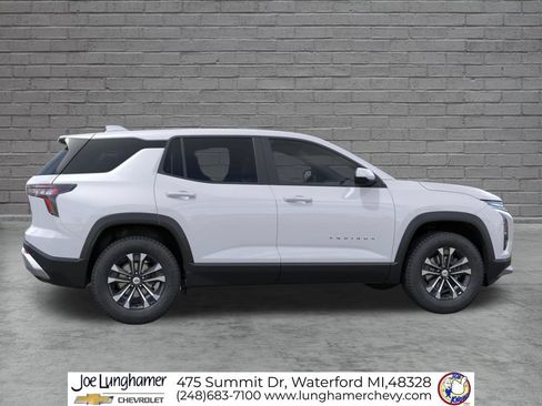 New 2027 Chevrolet Equinox LT w/ Convenience Package II FWD image 5