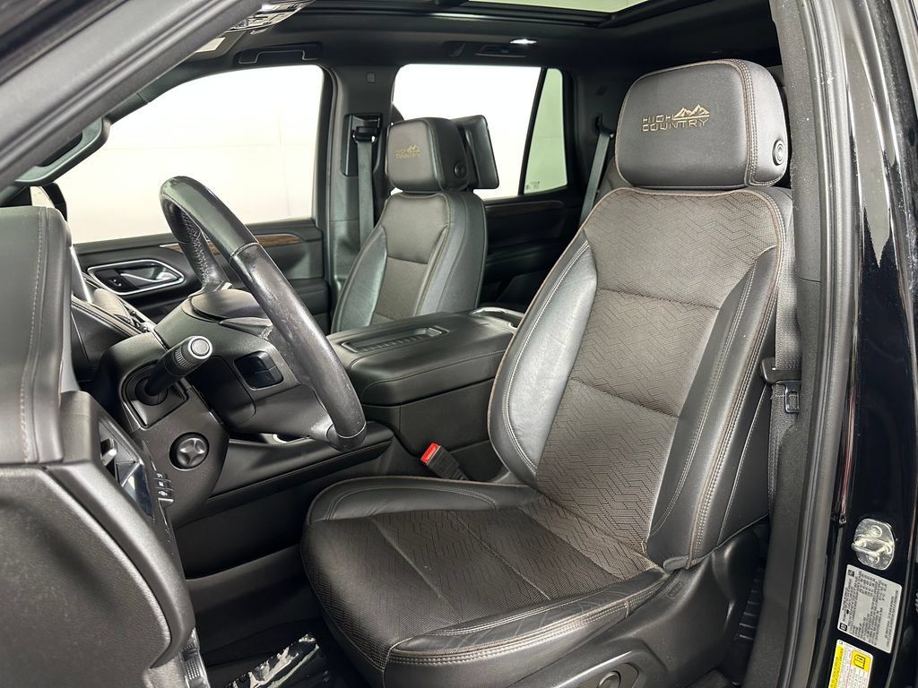 Used 2022 Chevrolet Tahoe High Country AWD/4WD image 14