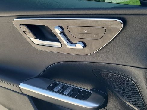 Used 2024 Mercedes-Benz C 300 Sedan image 19