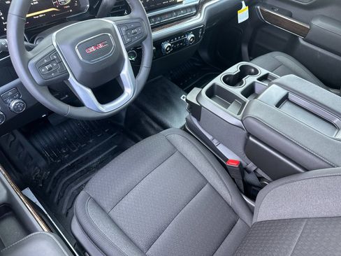 New 2026 GMC Sierra 3500 SLE w/ SLE Convenience Package image 12