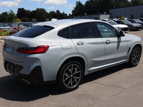 Used 2025 BMW X4 xDrive30i w/ Premium Package AWD/4WD image 5