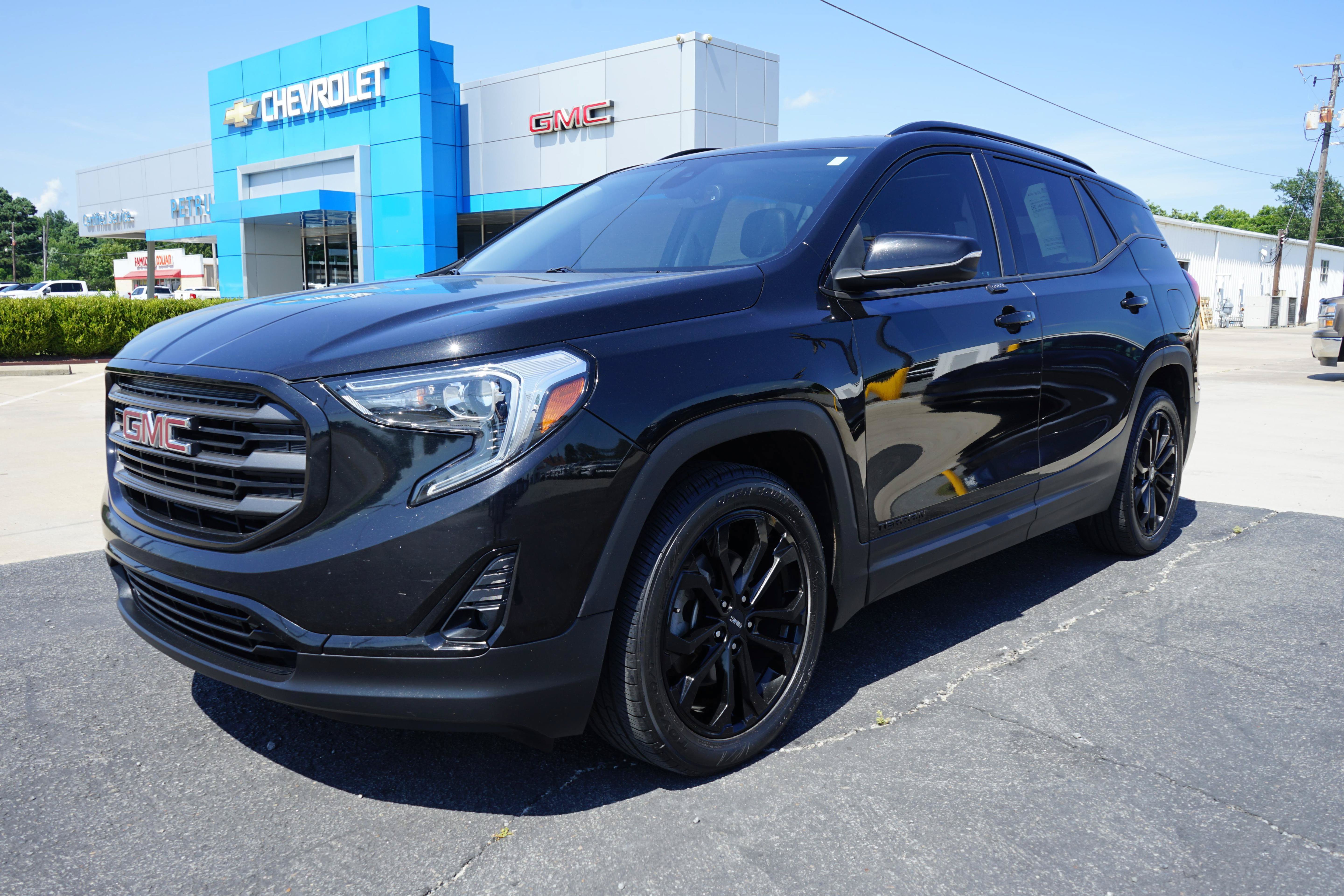 Used 2020 GMC Terrain SLT w/ Preferred Package FWD image 1