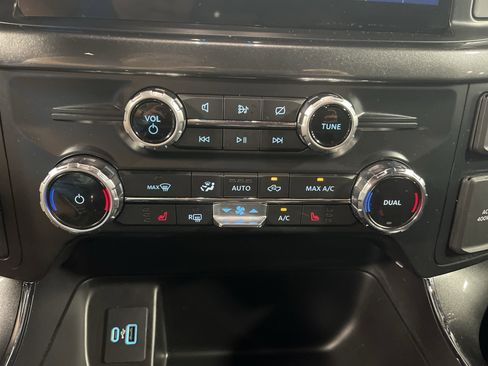 Used 2022 Ford F150 XLT w/ Equipment Group 302A High image 25