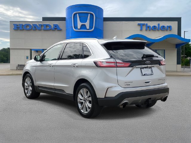 Used 2019 Ford Edge Titanium w/ Cold Weather Package AWD/4WD image 3