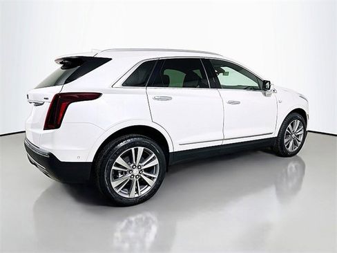 New 2026 Cadillac XT5 Premium Luxury w/ Driver Assist Package image 4