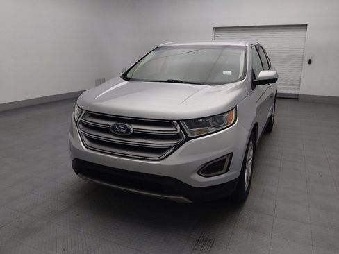 Used 2018 Ford Edge Titanium FWD image 15
