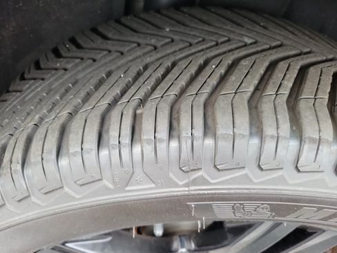 Used 2023 Volkswagen Atlas SEL R-Line AWD/4WD image 10