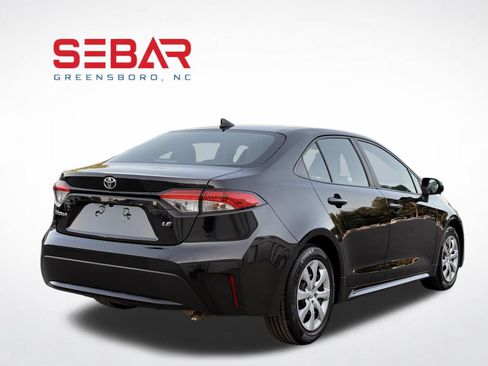 Used 2022 Toyota Corolla LE FWD image 8