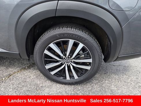 Used 2023 Nissan Pathfinder Platinum w/ Cargo Package AWD/4WD image 12