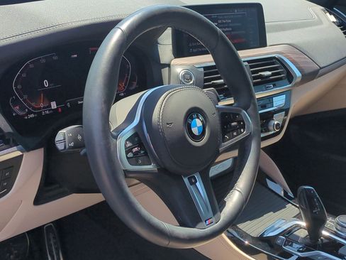 Used 2021 BMW X4 xDrive30i w/ Executive Package AWD/4WD image 18