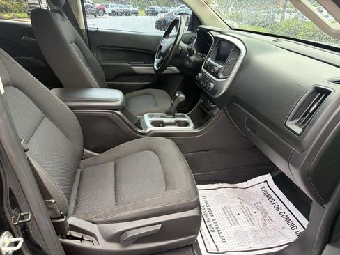 Used 2019 Chevrolet Colorado LT RWD image 3