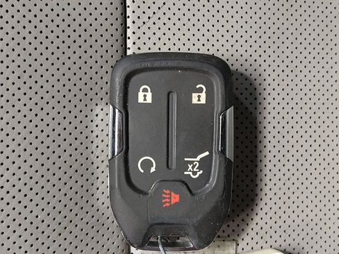 Used 2018 GMC Acadia SLT image 32